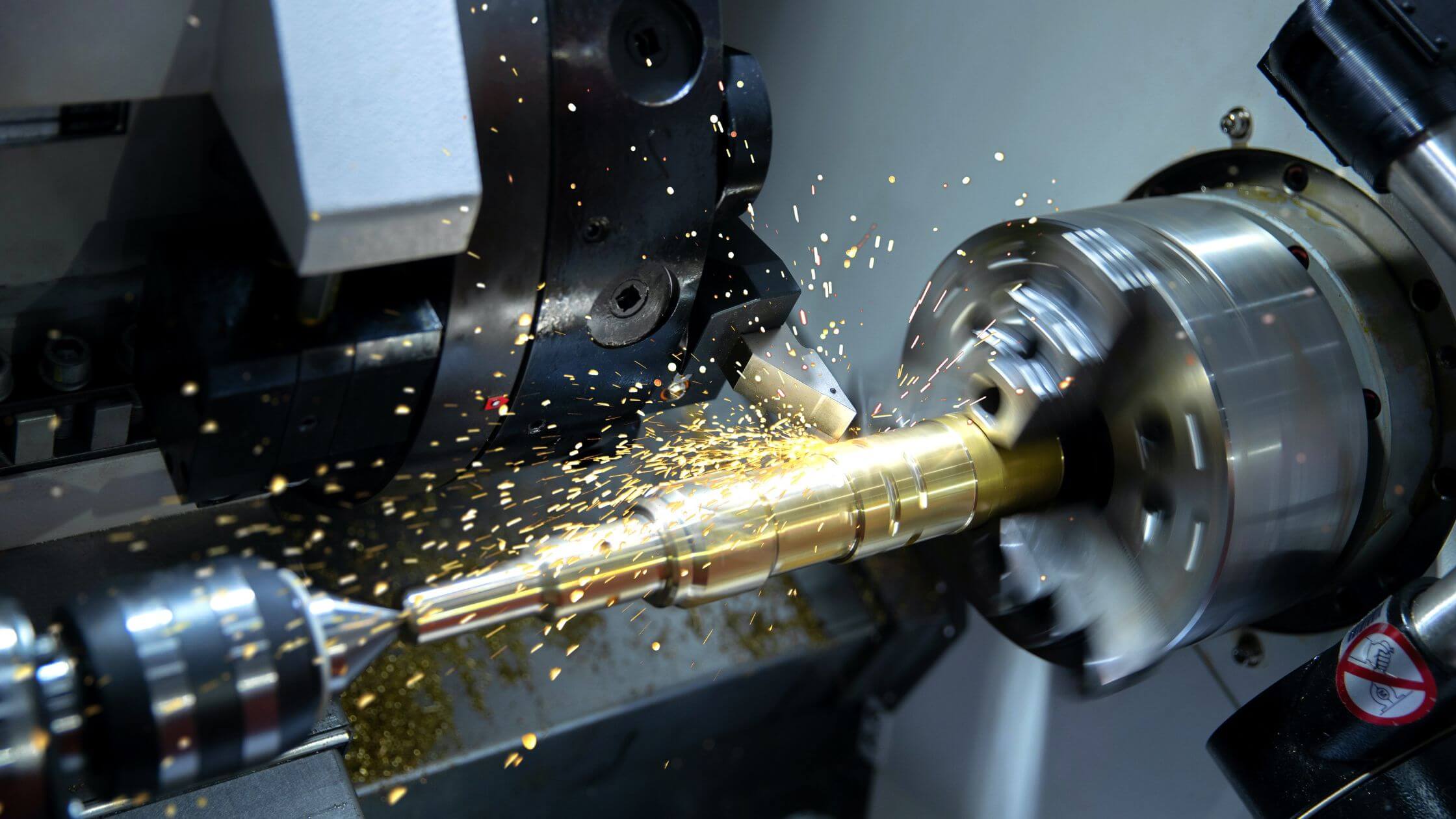 Traditional vs. On-Demand Manufacturing: Where Each Model Fits in an OEM Strategy